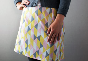 In this class, Cal Patch covers darts, invisible zippers, French seams and bias tape facings. She uses the pattern from her Patternmaking Simplified class, but the sewing techniques she covers can be applied to a wide range of skirt patterns.