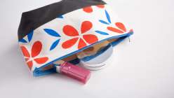 Stencil and Sew a Makeup Bag