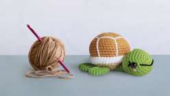 Crochet an Amigurumi Turtle
