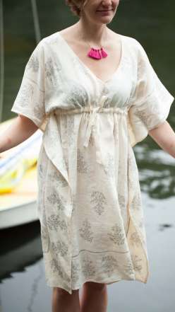 Liesl Gibson shows you how to sew this linen caftan as a diy top, a tunic or dress. She teaches you how to use interfacing on the neck facing, and hand printing the caftan for a totally customizable, elegant garment.