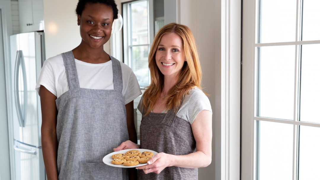 Sew an Infinity Apron by Ashley Nickels