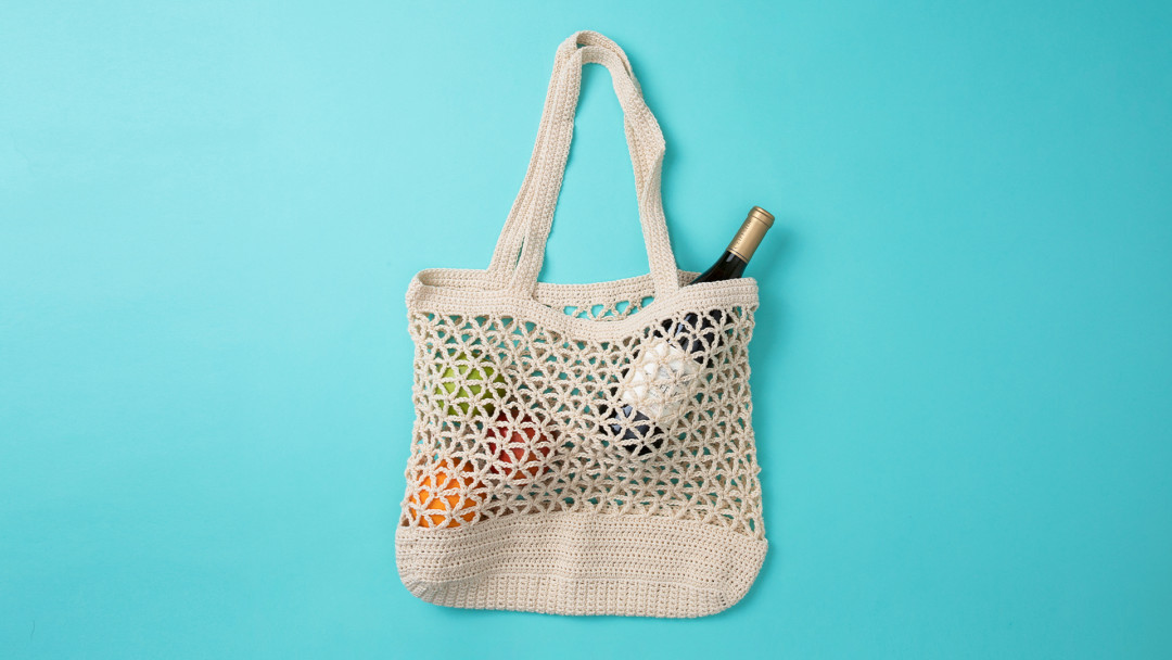 Crochet a Set of Mesh Market Bags by Twinkie Chan