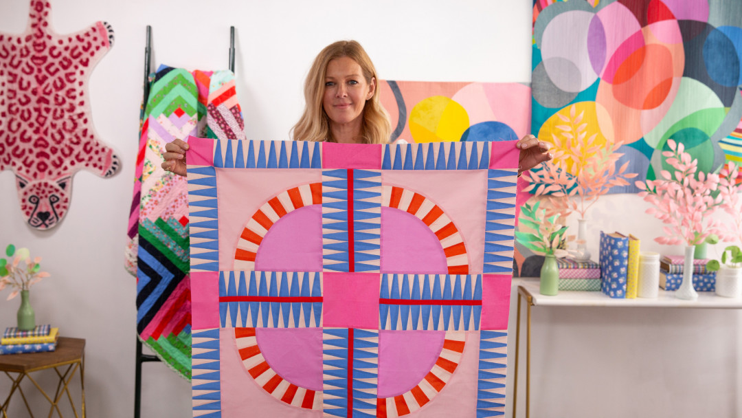 Make the Rainbow Road Mini Quilt by Annabel Wrigley