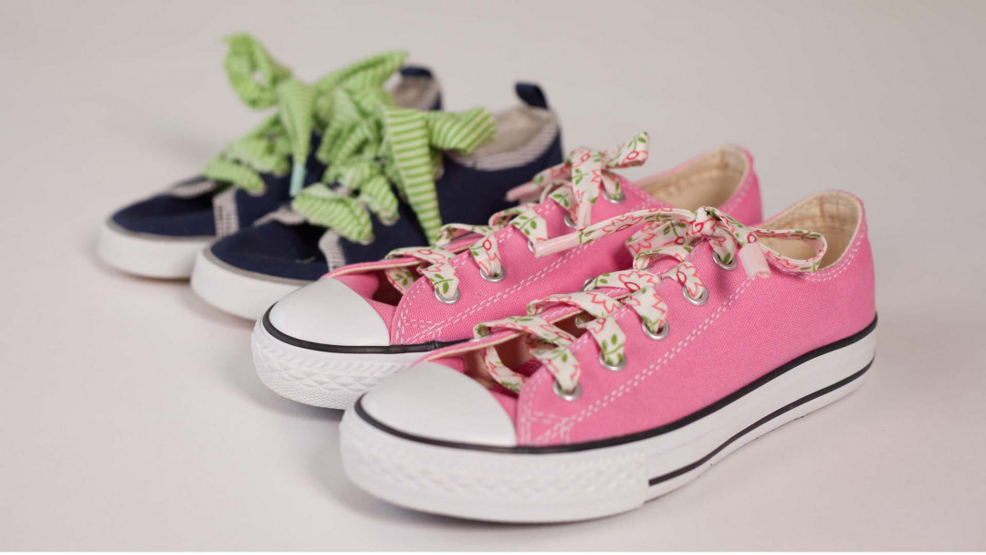 DIY Fabric Shoelaces by Liesl Gibson Creativebug
