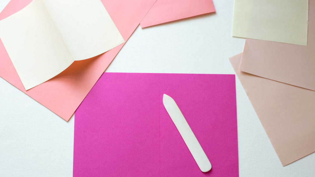 How to Use a Bone Folder by Courtney Cerruti Creativebug