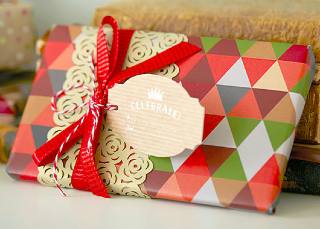 Gift Wrapping Techniques By Lia Griffith Creativebug gift wrapping techniques by lia