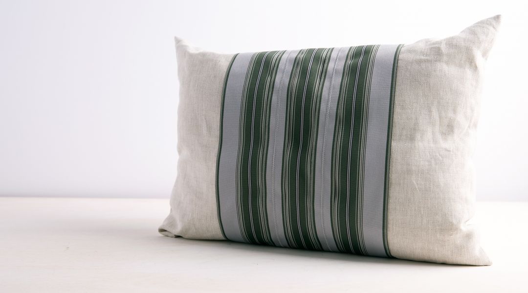 Sew a Lumbar Pillow