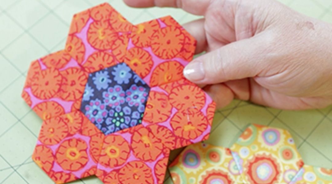 English Paper Piecing by Liza Lucy Creativebug