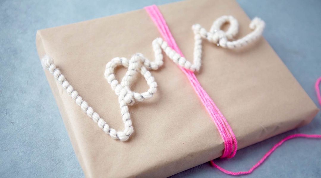 Make Valentine's Day Yarn-Wrapped Wire Words