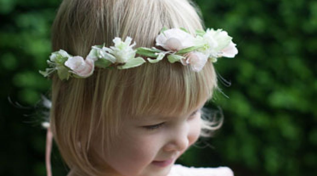 Paper Wedding Crafts: Create a Floral Head Wreath
