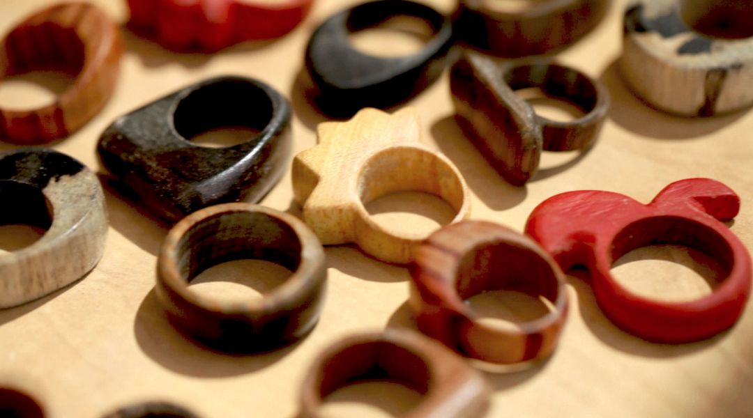 Wooden Rings – Acorns & Twigs