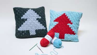 Corner-to-corner (C2C) Evergreen Tree Pillow
