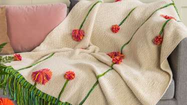 Knit Pompom Poppies Blanket