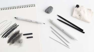 Charcoal Blending Tools by Lisa Solomon - Creativebug