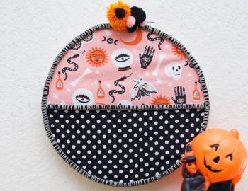 Crafting Together: Halloween Wreaths with Jennifer Perkins