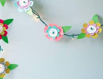 Cricut Crafts: Flower String Lights