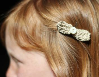 Crochet Bow Hairpin