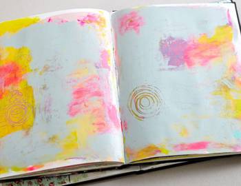 Art Journaling: Creating Backgrounds and Using Color